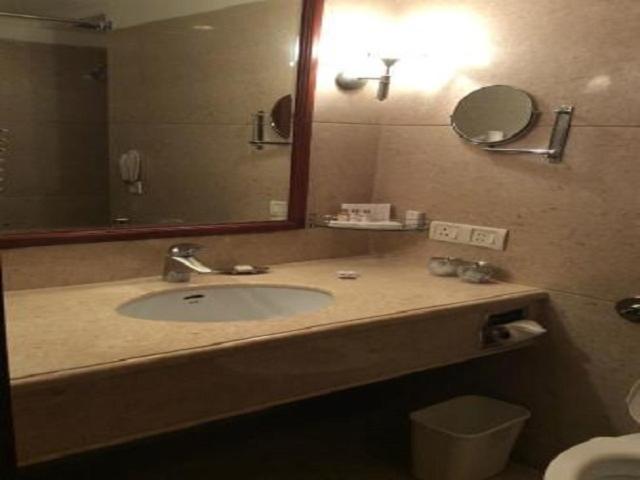 Hotel Hari Home Удайпур Екстериор снимка